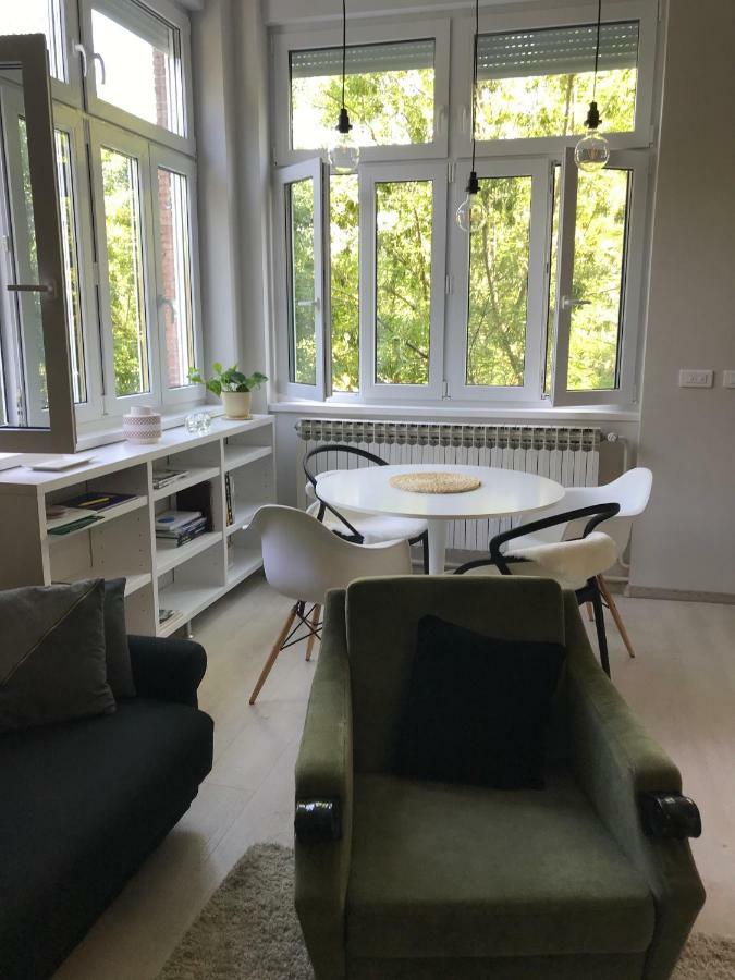 Apartamento Studio Apartman Park Galerija Osijek Exterior foto